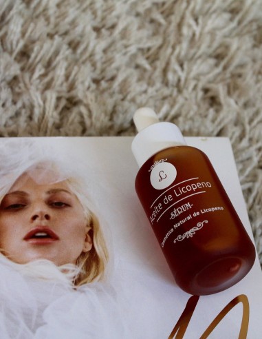 Serum femenino de Licopeno