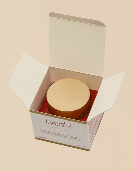 Lip Contour with Lycopene